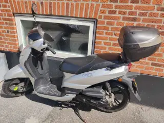 Rigtig fin Peugeot Tweet