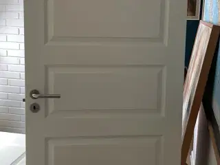 6 indvendige hvide døre