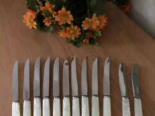 12 Frugt knive/dessert knive