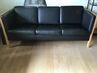 Sofa i sort læder