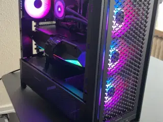 HIGH END GAMER PC, RYZEN 7 9800X3D, XFX 9070 XT