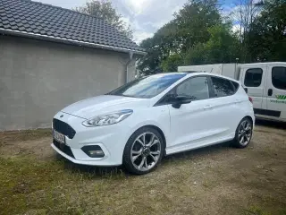 Ford Fiesta 1,0 EcoBoost ST-Line