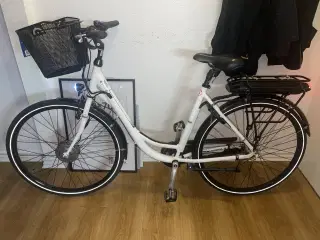 flot sco dame elcykel 28"  7 gear.