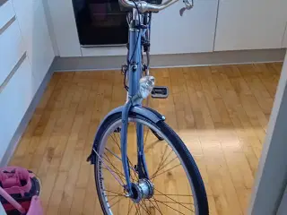 Batavus damecykel flot stand 53 cm stel størrelse.
