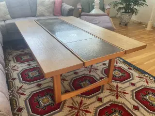 Sofabord i massiv egetræ
