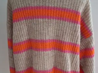Ny Liberté cardigan str. XL