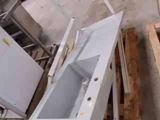 Industrikøkkenbord