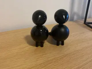Kay Bojesen Turtelduer 9 cm, Sort