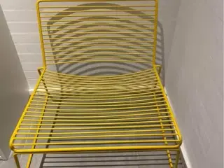 Hay loungestol i gul