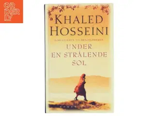 Under en strålende sol af Khaled Hosseini (Bog)
