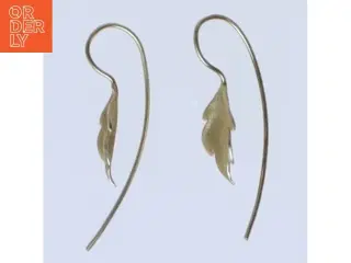 Guld øreringe med bladform (str. 3,5 cm)
