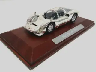 Silver Car Collection Edison Atlas