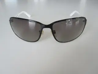 Solbriller fra Sting