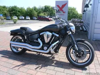 Yamaha XV 1700