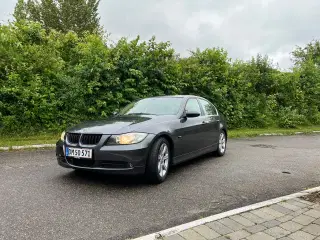 BMW 325i 2,5 aut.