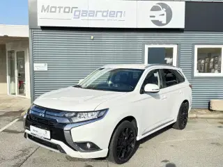 Mitsubishi Outlander 2,4 PHEV Intense CVT 4WD