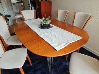 SPISEBORD  MED 6 STOLE SÆLGES 