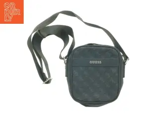 Takse fra Guess (str. 19 x 20 x 5 cm)