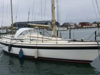 Sjældent udbud Contest 36 Ketch