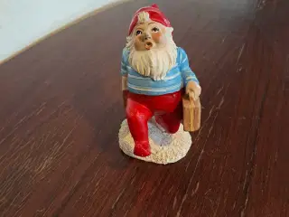Nisse med kufferter 