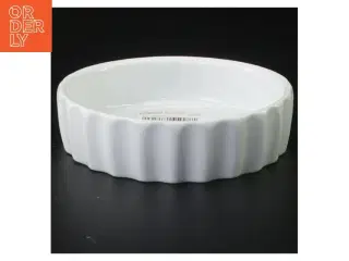 Hvid porcelænsfad fra Galzone Denmark (str. 12 x 3 cm)