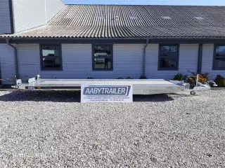 0 - Martz Autotrailer GT580 3 akslet 3500 kg   Top Professionel Autotrailer fra Martz med opkørsels vinkel på kun 11 grader til Skarp Pris