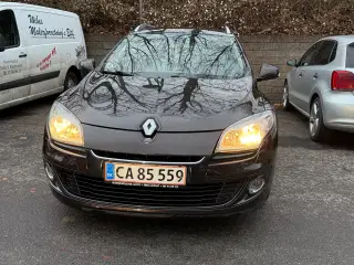 Renault megane til salg . Virker som den skal 