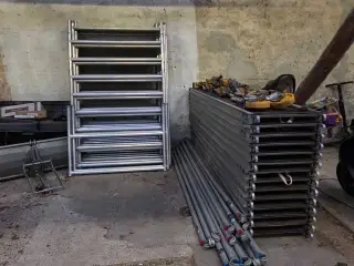 Stort rullestillads sæt