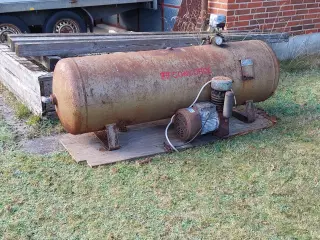 Tryktank fra FF kompressor 300l 11 atm.