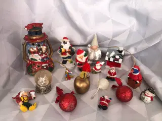 Blandede julepynt med slid, fejl og mangler