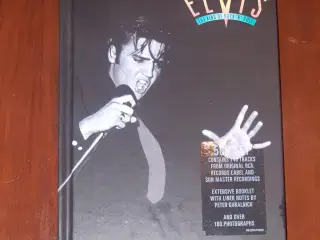 Elvis Presley bog med 5 cd'er