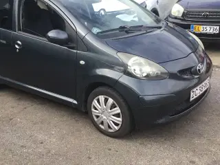 Toyota aygo 1.0 5 døre holder syn 2/2026 
