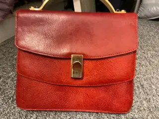 Rød taske 