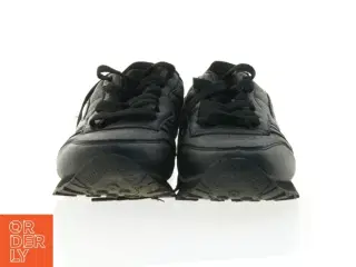 Brugte sorte sneakers fra Vty (str. 38)