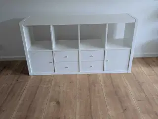 Hvid Ikea skænk