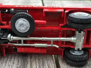 TEKNO...FORD D800 FALCK ZONEN FEJEBLAD