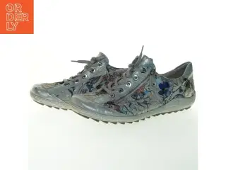 Blomstermønstrede sneakers fra Remonte (str. 43 )