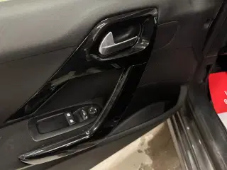 Peugeot 208 1,5 BlueHDi 100 Active