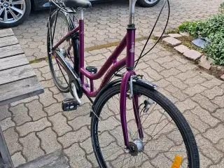 Raleigh damecykel MEGET velholdt
