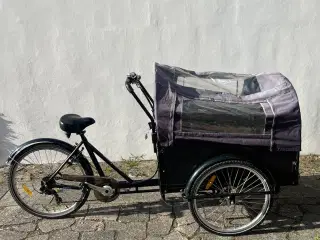 Ladcykel med regncover