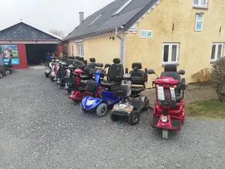 Lørdag : tilbud afslag på alle Scootere 