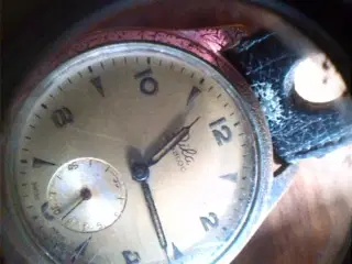 Diverse gamle armbåndsure ( Mekanisk) 