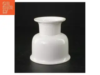 Hvid keramik lysestage (str. 11 cm)