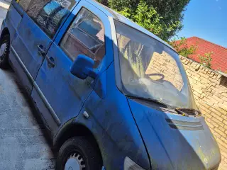Mercedes Vito W638