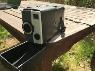 8mm KodakFilm Kamera M4 Instamatic med Læder Taske