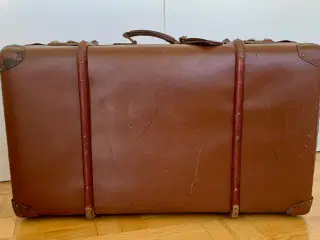 Vintage rejsekuffert. Dekoration eller opbevaring