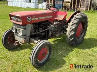 Massey Ferguson 130 Veteran traktor