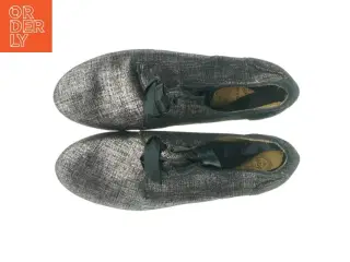 Sorte glimtende loafers med sløjfe fra Reve d'un jour (str. 36)