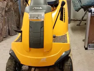Havetraktor/ plæneklipper Stiga
