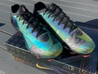 Nike Mercurial Cosmic Speed Fodboldstøvler
